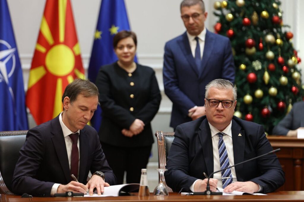 АД ЕСМ и Владата започнуваат историски инвестициски циклус, потпишани договорите, и за најголемата фотонапонска електрана “Битола 3“